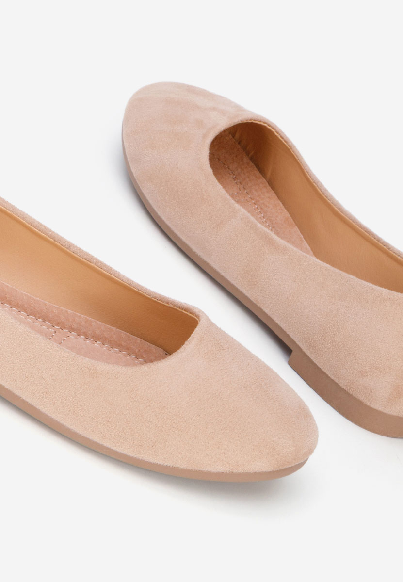 Balerine Agappia nude