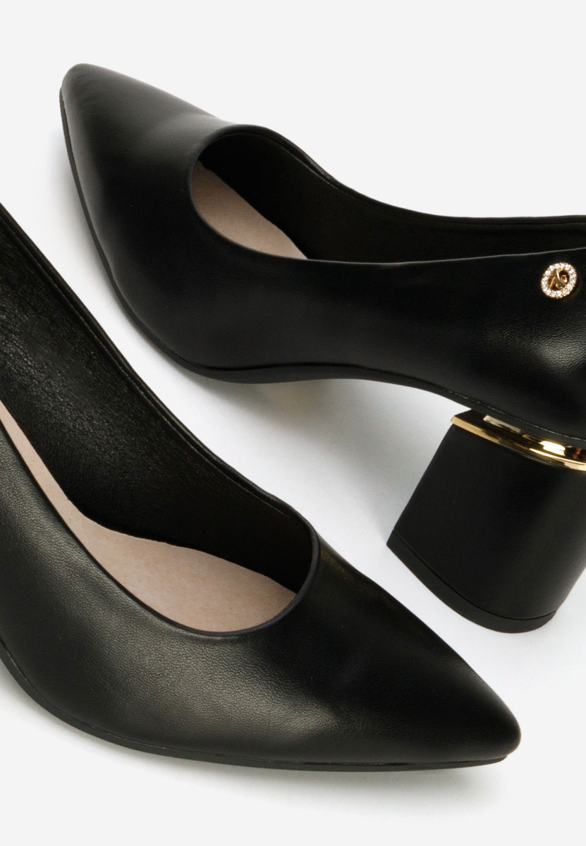 Salonke na blok petu Cezaria crno