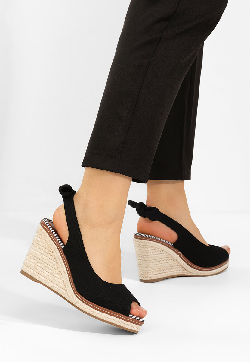 Sandale s platformom Cyerra crno