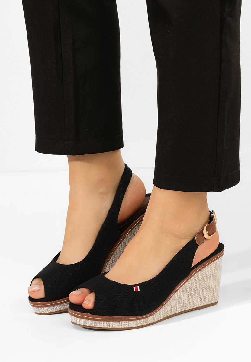 Sandale s platformom Carolla crno