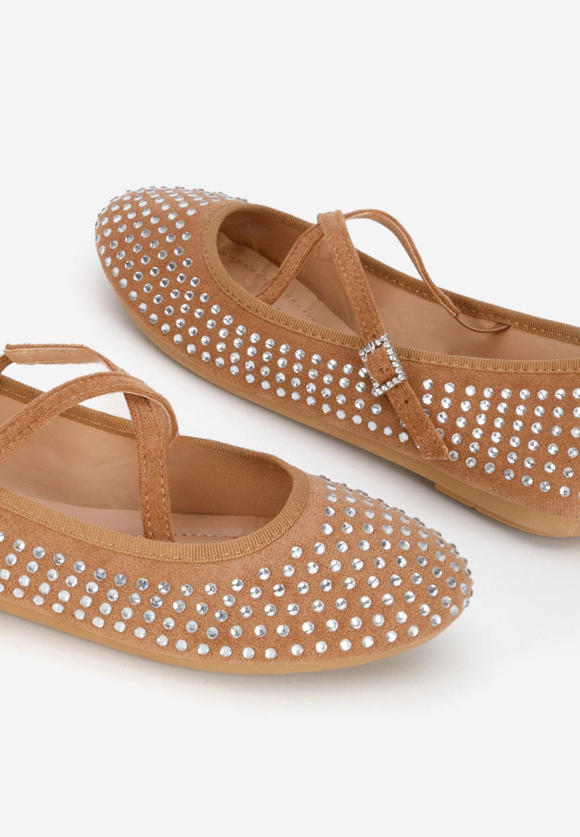 Balerinke Karemy kaki