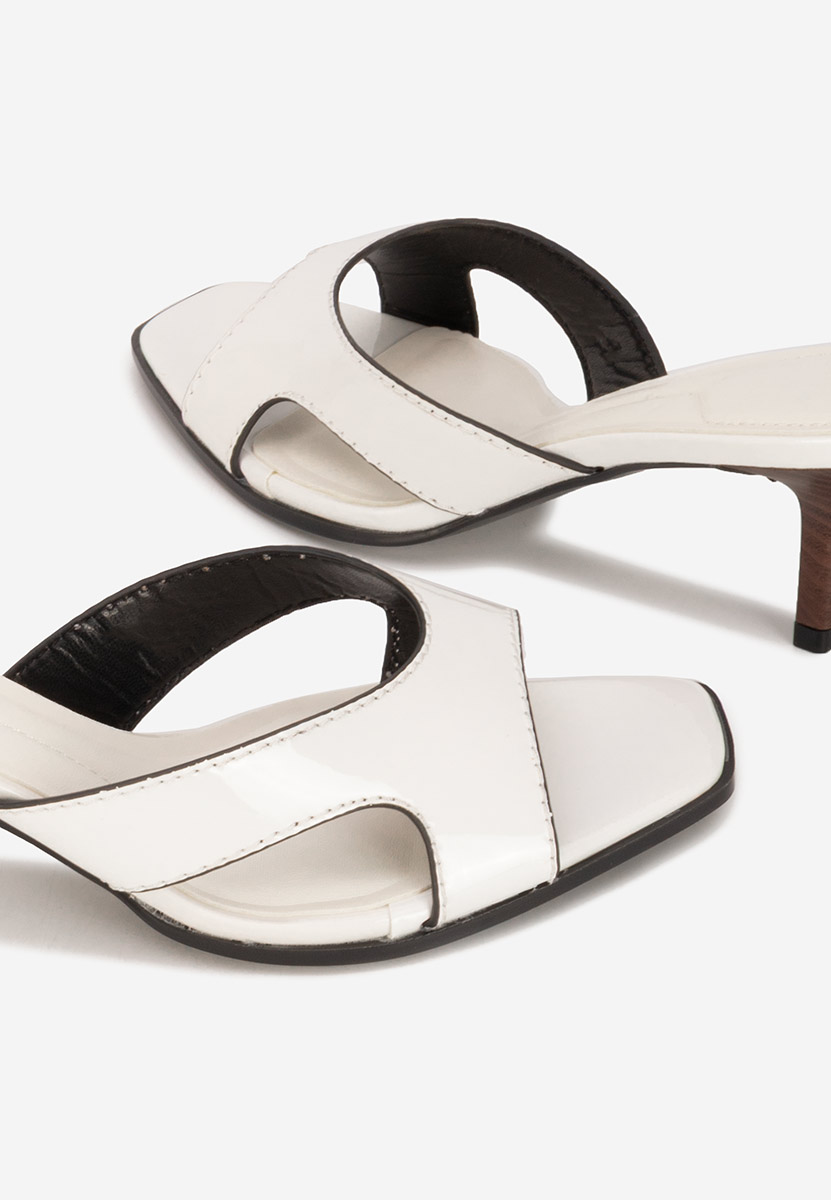 Papuče na petu Zinadia bijele