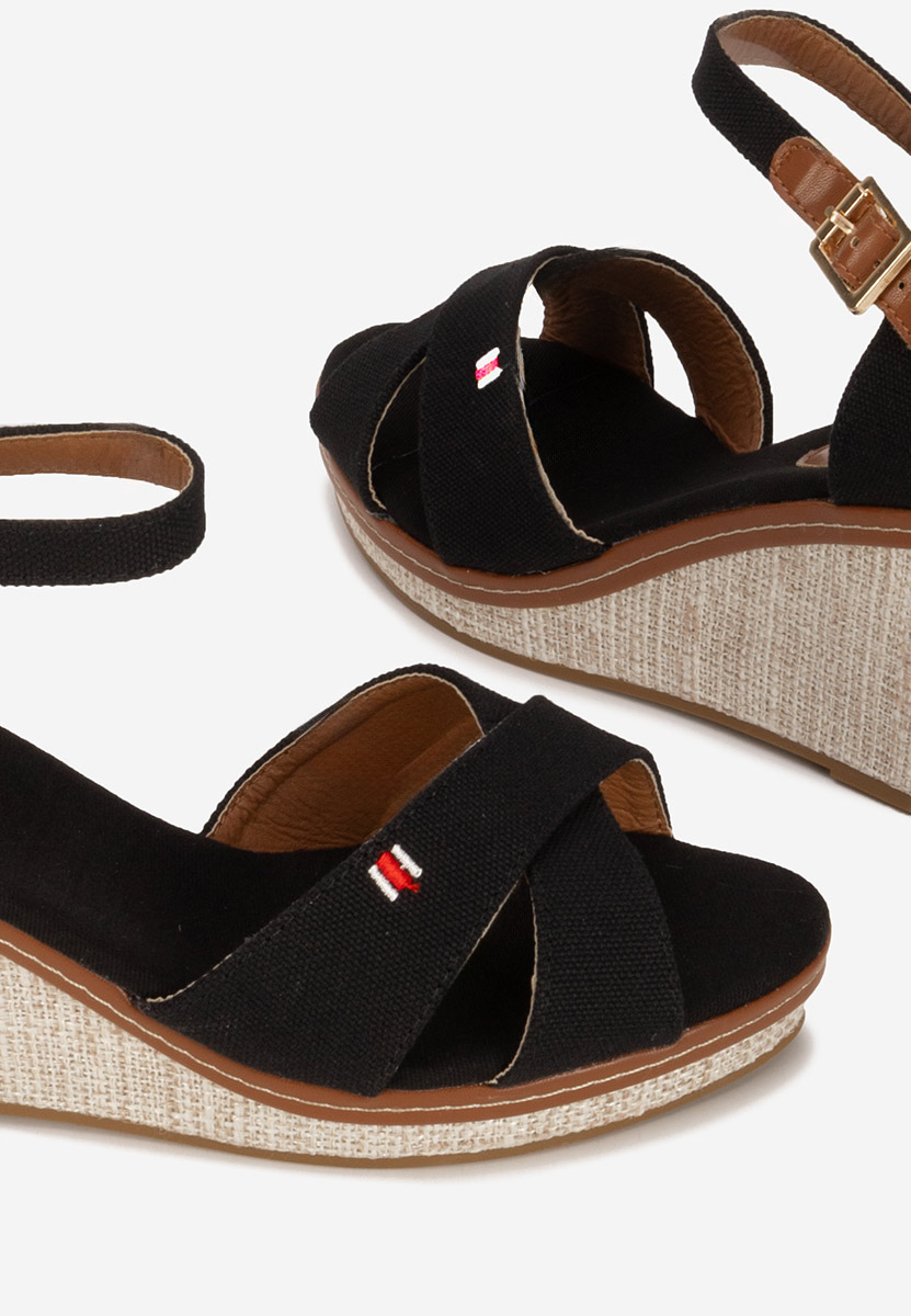 Sandale s platformom Hilara crno