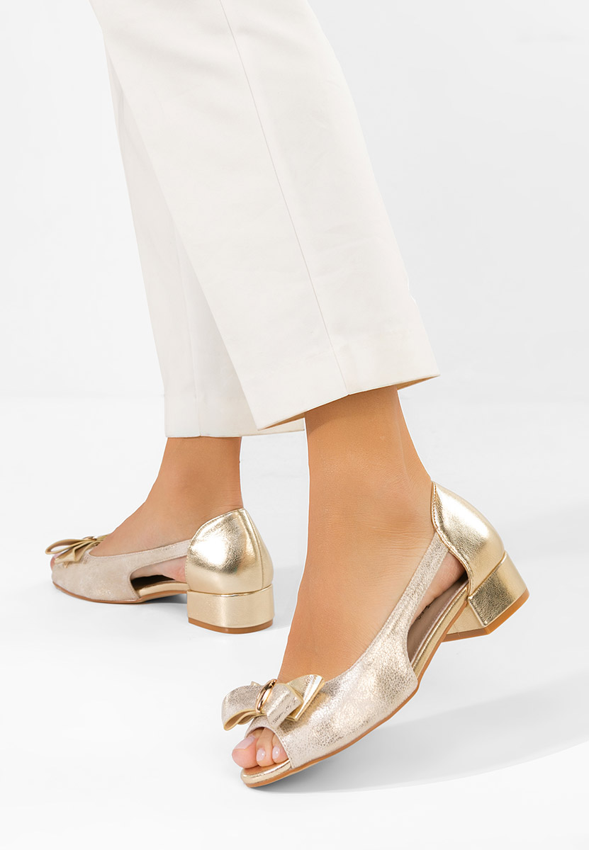 Sandale s petu Anevia zlatno