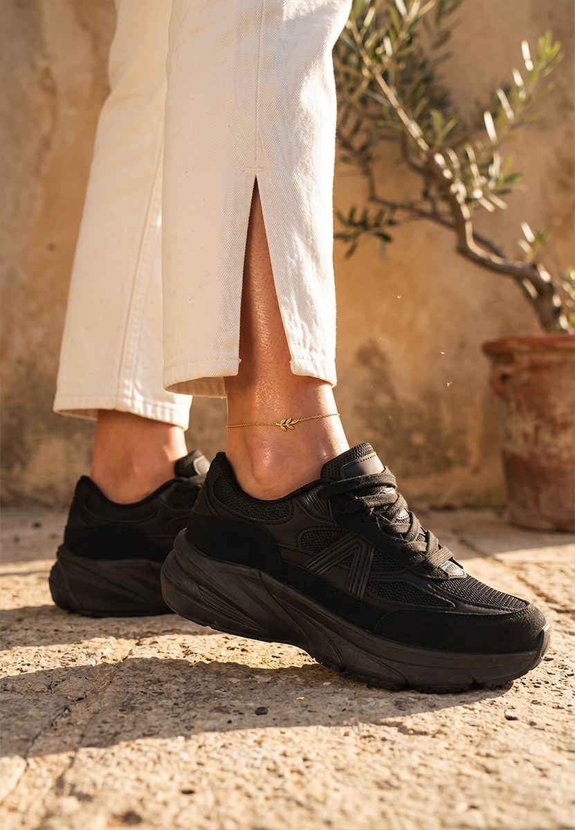 Ženske sneakers Sidonya crno
