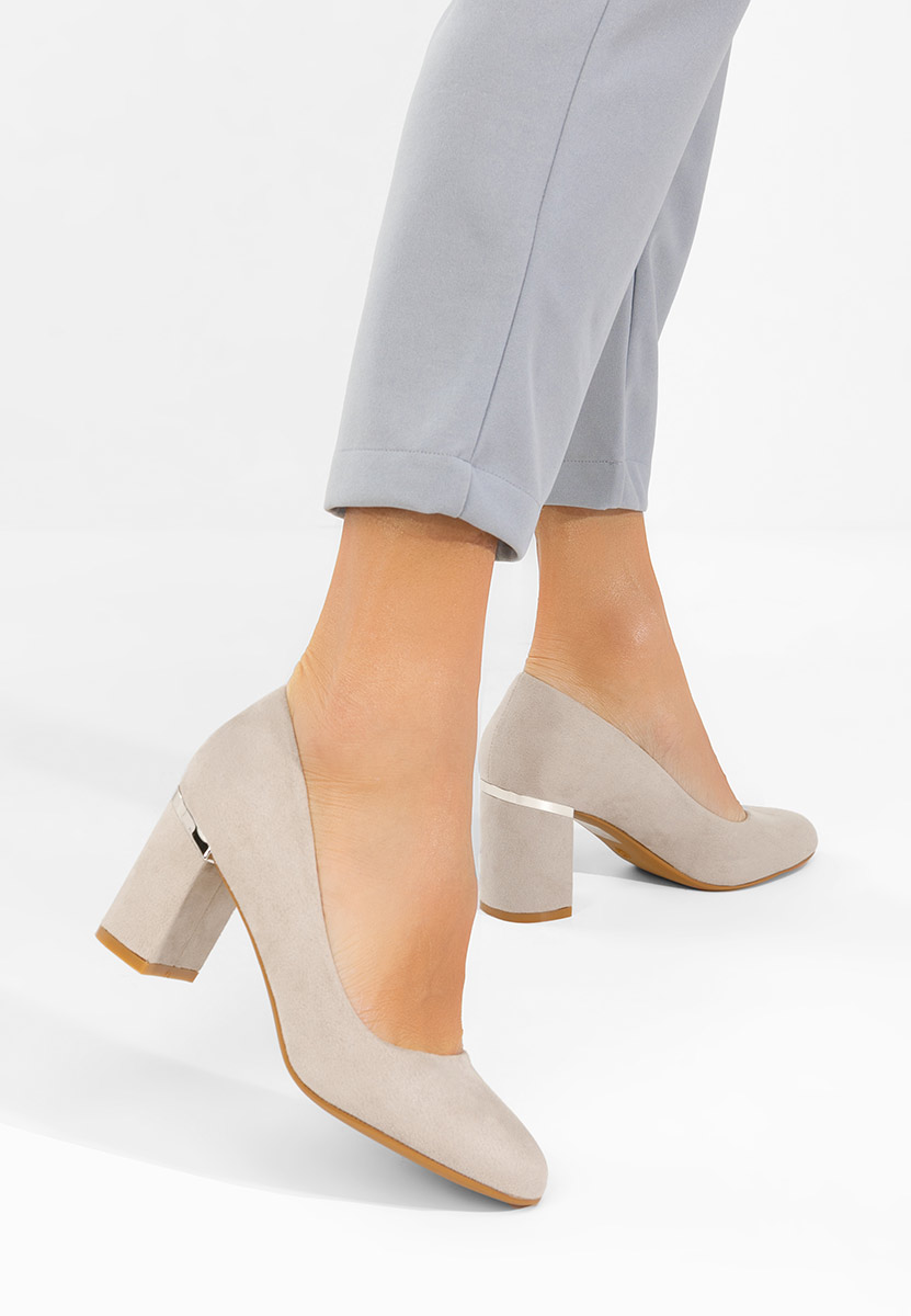 Salonke na blok petu Izaya sivo